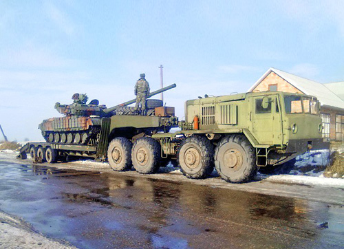 МАЗ-537 с танком Т-64БВ (c) MIL.IN.UA