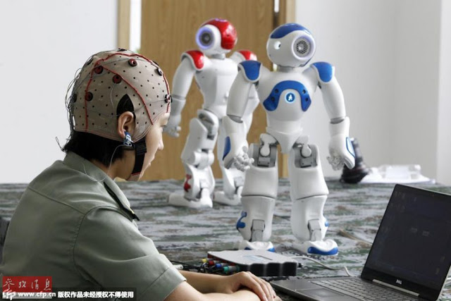 PLA working on controlling robots with brain signals 2
